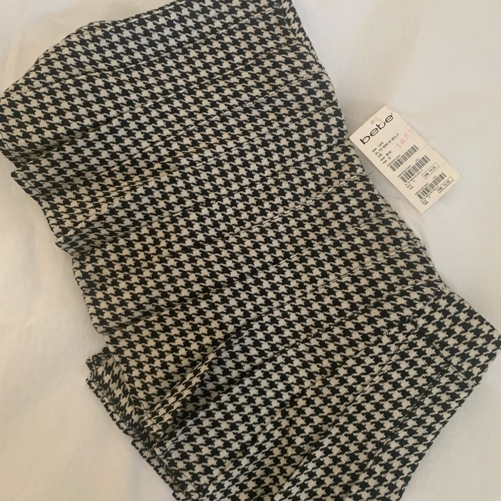 Bebe kilt skirt